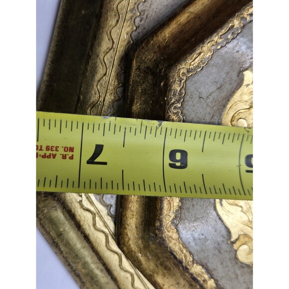 Vintage Italian Antiqued Florentine Plaques Paintings Set of 2 Hexagon Shaped - Picture 8 of 9